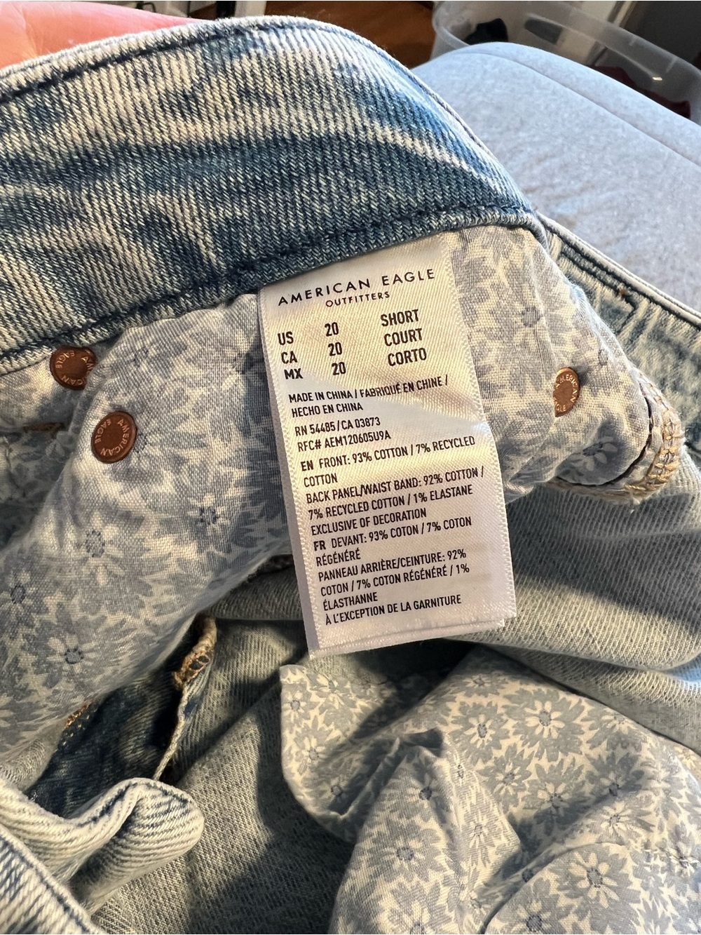 American Eagle Wide Leg Strigid High Waist Light Wash Denim | Women’s 20 Short - Picture 5 of 6